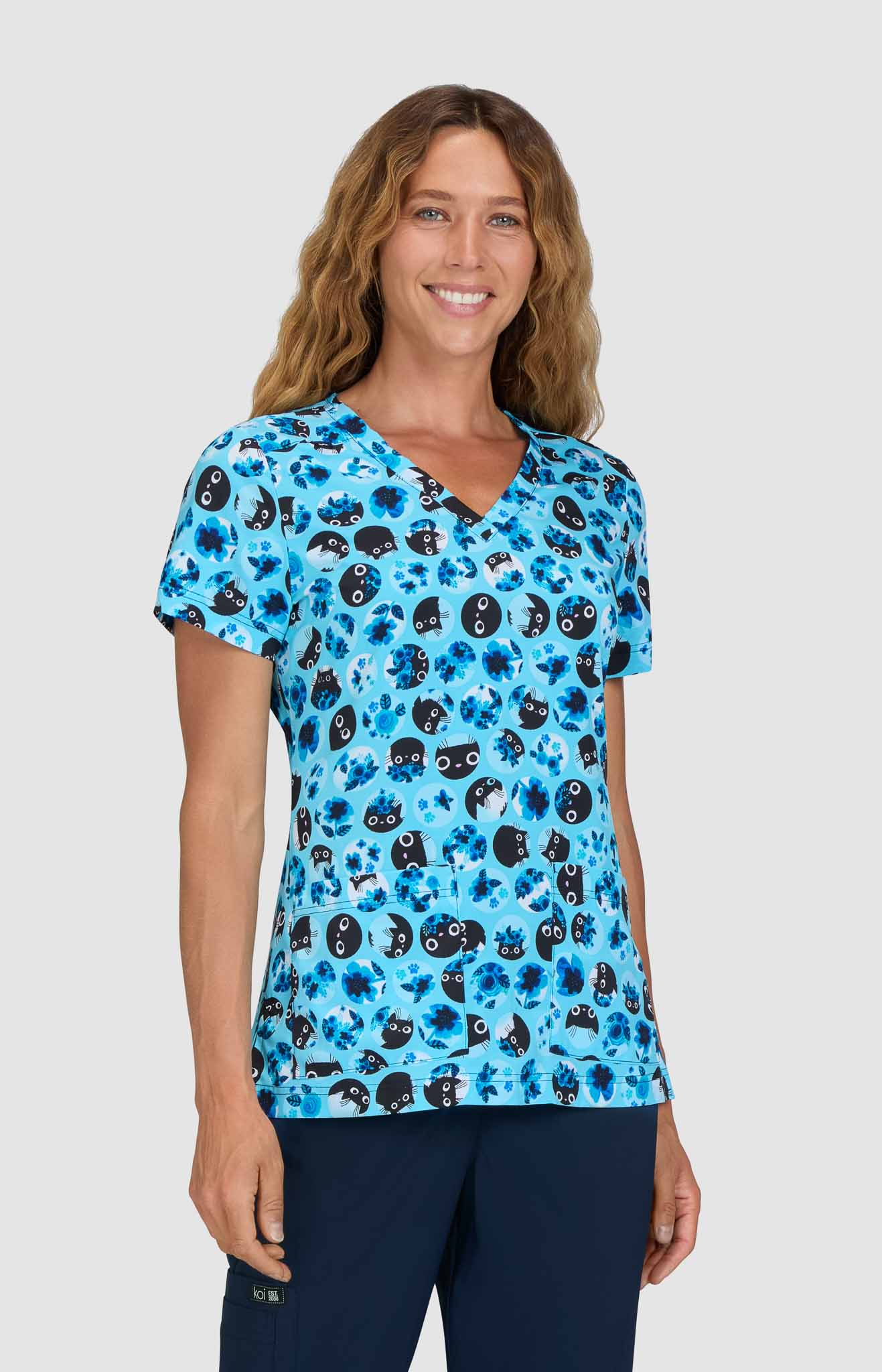 rosalie-top-blue-flower-cat